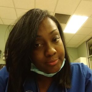 Meet your Posher, Tiffany